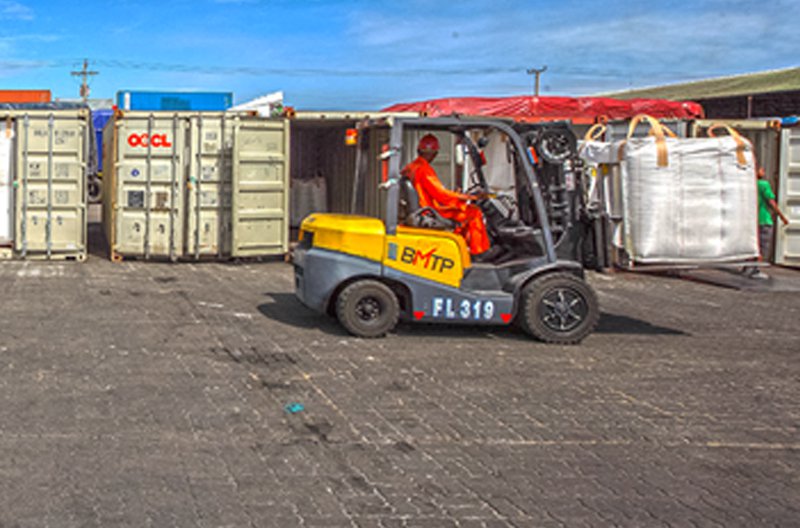 Stuffing and unstuffing services